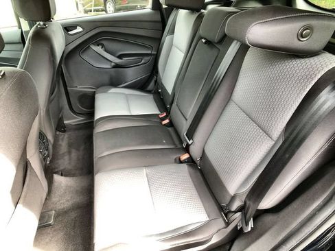 Used 2017 Ford Escape SE AWD/4WD image 21