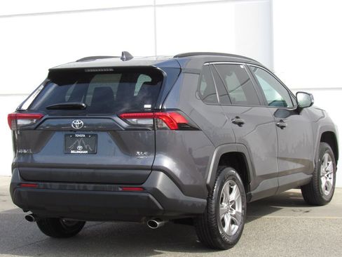 Used 2024 Toyota RAV4 XLE w/ Convenience Package image 6