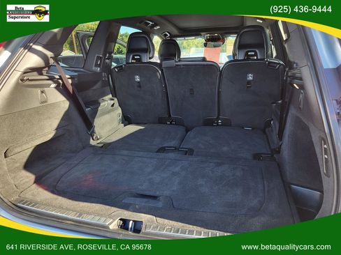 Used 2017 Volvo XC90 T6 R-Design w/ Vision Package image 21