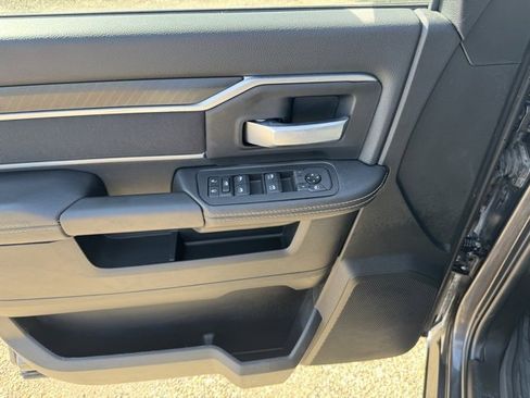 Used 2025 RAM 2500 Big Horn w/ Bed Convenience Group image 11