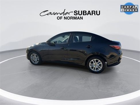 Used 2018 Toyota Yaris iA image 6