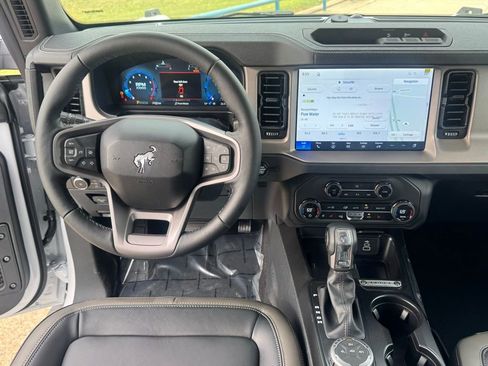 New 2026 Ford Bronco Outer Banks image 22