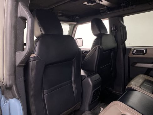 Used 2022 Ford Bronco Wildtrak image 15