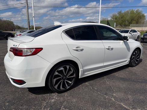 Used 2016 Acura ILX image 8