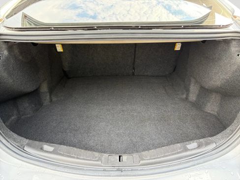 Used 2013 Ford Fusion SE FWD image 16