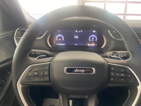 New 2026 Jeep Grand Cherokee Laredo X AWD/4WD image 23