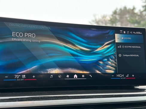 Certified 2025 BMW X5 xDrive40i w/ M Sport Package image 40