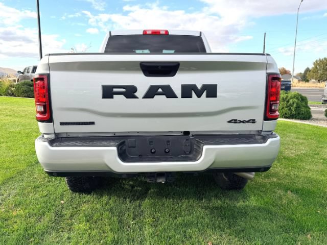 Used 2026 RAM 2500 Big Horn AWD/4WD image 7