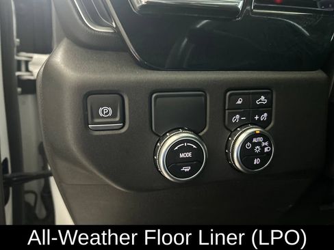 Used 2024 GMC Sierra 1500 SLT RWD image 46