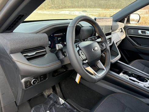 New 2026 Ford Explorer Tremor image 32