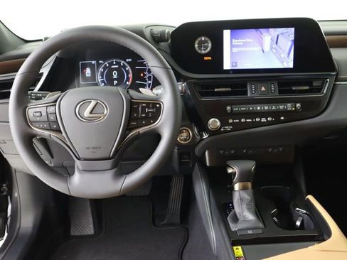 New 2025 Lexus ES 350 w/ Premium Package image 19