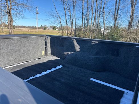 Used 2020 Ford F250 XLT w/ XLT Premium Package image 34