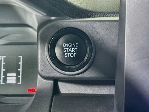 Used 2024 Toyota Tacoma SR RWD image 20