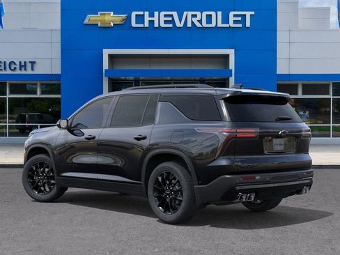 New 2026 Chevrolet Traverse LT w/ Midnight/Sport Edition AWD/4WD image 3