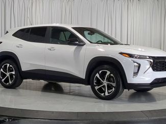 Used 2024 Chevrolet Trax RS w/ Driver Confidence Package FWD video 2