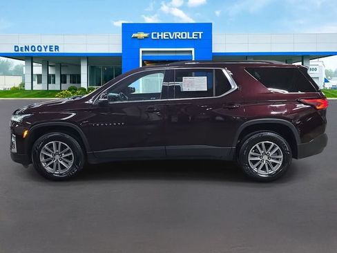 Used 2023 Chevrolet Traverse LT w/ LPO, Floor Liner Package FWD image 11