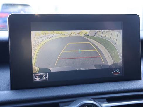 Used 2022 Lexus IS 300 image 23