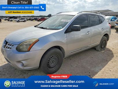 Used 2014 Nissan Rogue S w/ Convenience Package