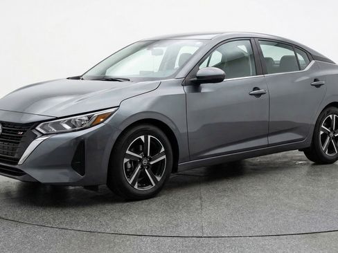 Used 2025 Nissan Sentra SV FWD image 3