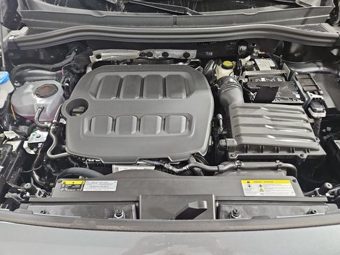 New 2026 Volkswagen Tiguan SE AWD/4WD image 21