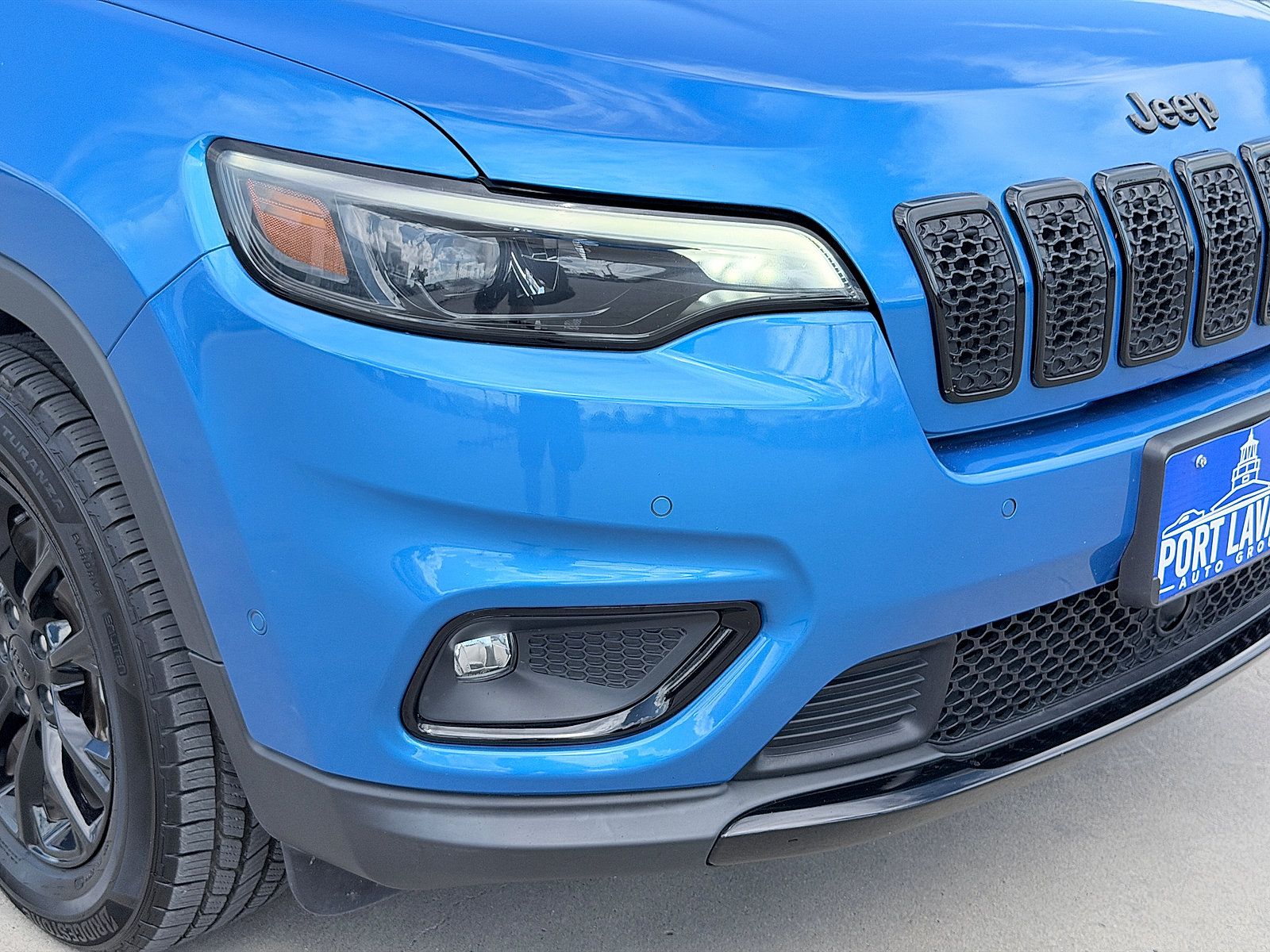 Used 2023 Jeep Cherokee Altitude Lux AWD/4WD image 10