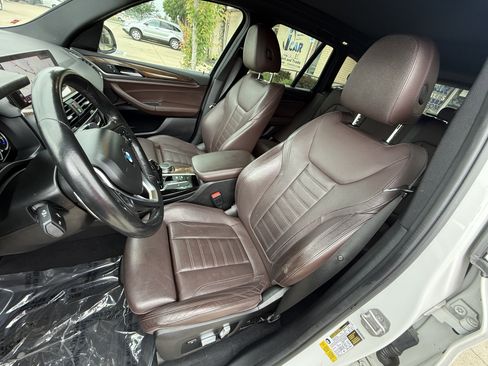 Used 2019 BMW X3 sDrive30i w/ Driving Assistance Package RWD image 9