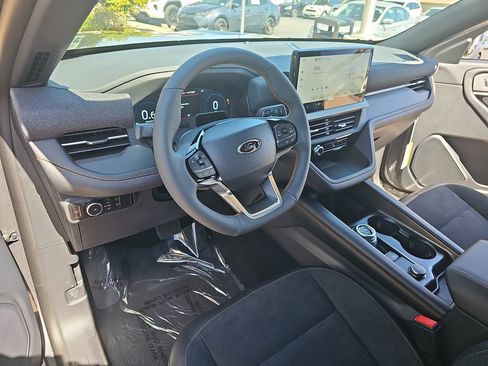 New 2026 Ford Explorer Tremor image 17