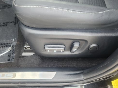 Used 2019 Lexus NX 300h AWD w/ Premium Package image 13