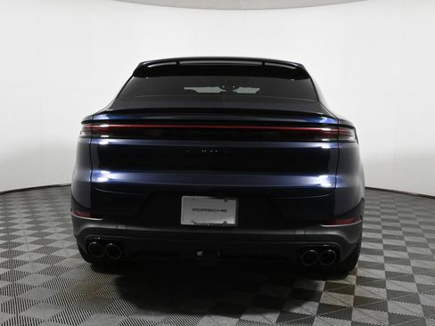 Used 2026 Porsche Cayenne S AWD/4WD image 6