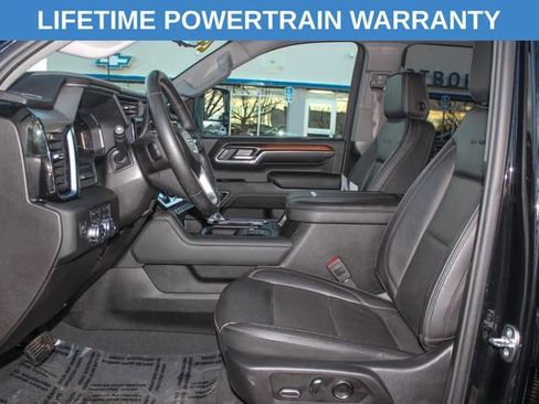 Used 2024 GMC Sierra 3500 Denali w/ Denali Reserve Package AWD/4WD image 19