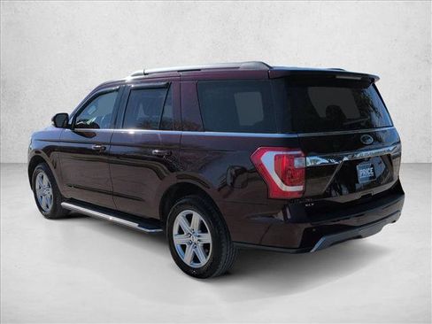 Used 2020 Ford Expedition XLT w/ Equipment Group 202A image 7