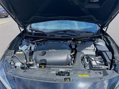 Used 2022 Nissan Maxima SR w/ Sport Mat Group image 32