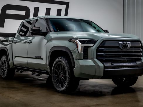 Used 2024 Toyota Tundra SR5 w/ SR5 Premium Package AWD/4WD image 26