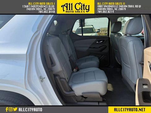 Used 2018 Chevrolet Traverse Premier AWD/4WD image 12