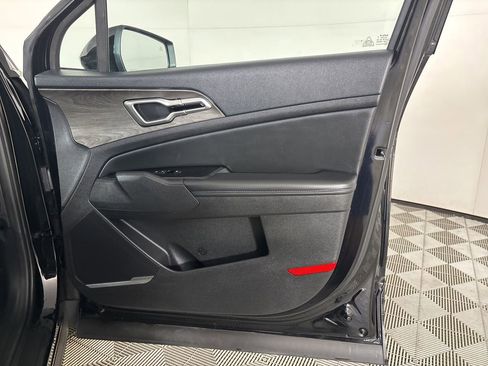 Used 2023 Kia Sportage X-Line w/ X-Line Premium Package image 28