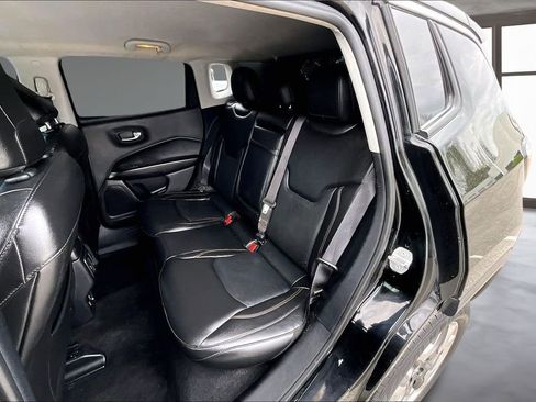 Used 2018 Jeep Compass Limited AWD/4WD image 24