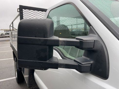 Used 2008 Ford F550 4x4 Regular Cab Super Duty image 24