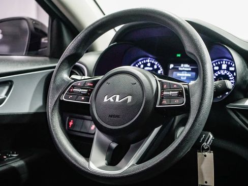 Used 2023 Kia Forte LXS image 14