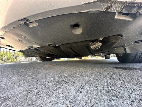 Used 2015 Chrysler 200 Limited FWD image 31
