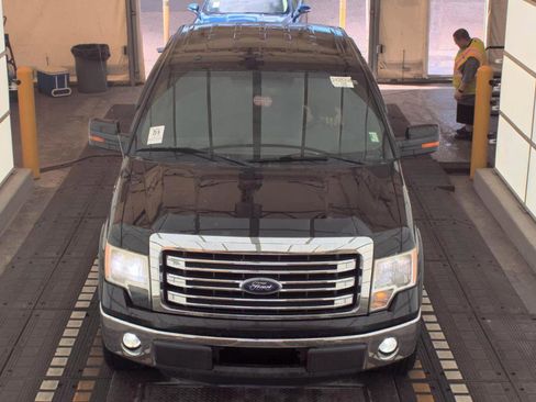 Used 2013 Ford F150 Lariat image 2