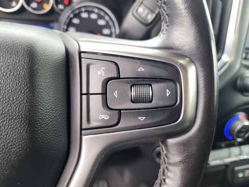 Used 2021 Chevrolet Silverado 1500 LT image 29