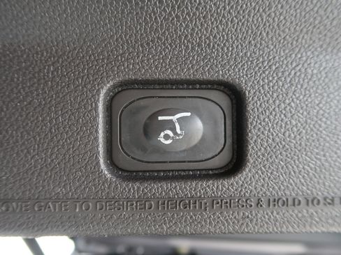 Used 2014 Ford Explorer Limited w/ Equipment Group 302A FWD image 41
