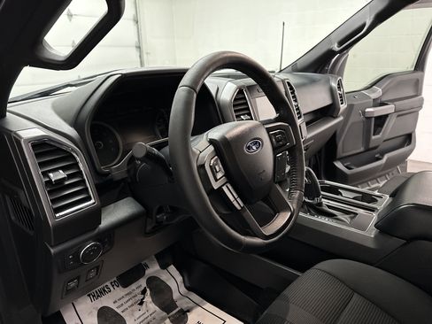 Used 2016 Ford F150 XLT w/ Equipment Group 302A Luxury image 19