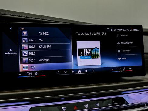 Used 2026 BMW 760i xDrive w/ Executive Package AWD/4WD image 70