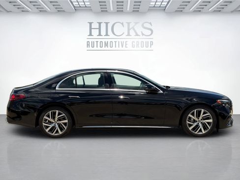 Used 2025 Mercedes-Benz E 350 Sedan image 4