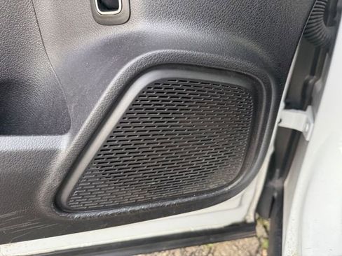 Used 2021 Mercedes-Benz GLB 35 AMG 4MATIC image 13