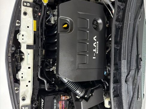 Used 2010 Toyota Corolla S image 22