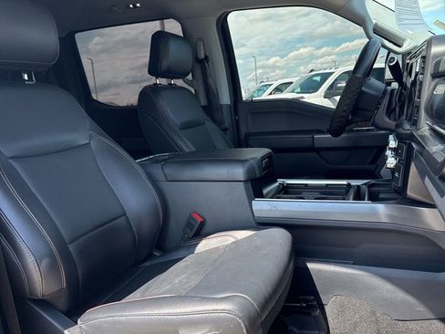 Used 2023 Ford F350 Lariat w/ Sport Appearance Package AWD/4WD image 19