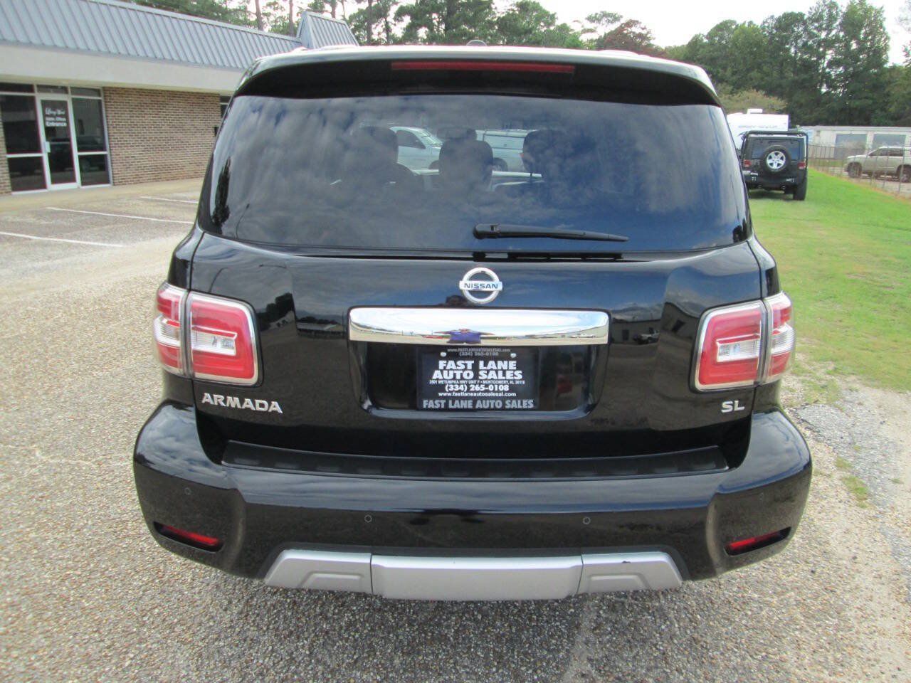 Used 2018 Nissan Armada SL w/ Moonroof Package AWD/4WD image 42