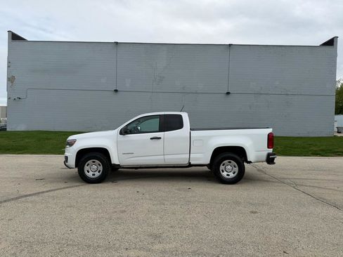 Used 2019 Chevrolet Colorado W/T w/ WT Convenience Package AWD/4WD image 4